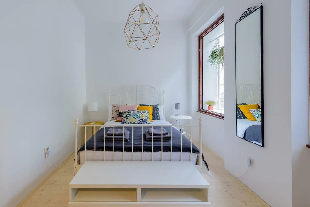 Central Garden Studio Ξενοδοχείο Λιουμπλιάνα 0*,